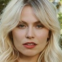 Elena Cher Çıplak