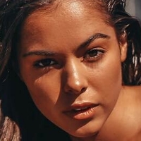 Elissa Burns Çıplak