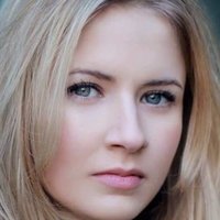 Eliza Bennett Çıplak