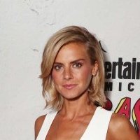 Eliza Coupe Çıplak