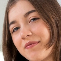 Eliza Thorn Çıplak