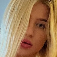 Elizabeth_moon Çıplak