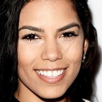 Elizabeth Ruiz Çıplak