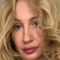 elizabethrabbit Çıplak