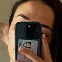 Ella Mills Çıplak