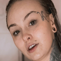 Ellaee Çıplak