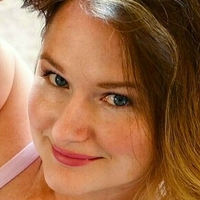 ellierenee Çıplak
