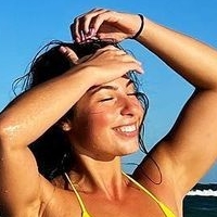 Elly Candi Çıplak