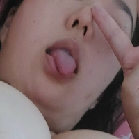 Emilia B Çıplak