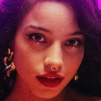 Emilia Mernes Çıplak