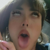 emiliasins Çıplak