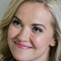 Emilie Ullerup Çıplak