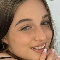 emiluchkaa Çıplak