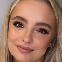 Emily Hewertson Çıplak