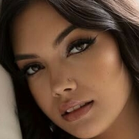 Emily Kaye Çıplak