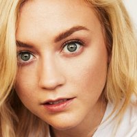 Emily Kinney Çıplak