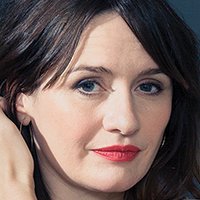 Emily Mortimer Çıplak