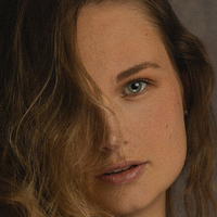 Emily River Çıplak