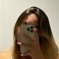 Emily von Strasser Çıplak