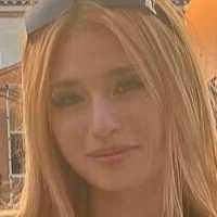 Emilykr0pp Çıplak
