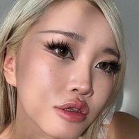 emilytny Çıplak