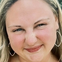 Emma Burzynski Çıplak