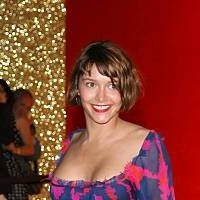 Emma de Caunes Çıplak