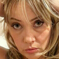 Emma St James Çıplak
