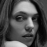 Emma Starmore Smith Çıplak
