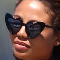 Emma Thynn Çıplak