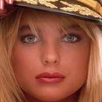 Erika Eleniak Çıplak