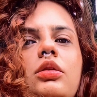 Erika Mahya Çıplak