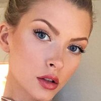 Erin Cummins Çıplak