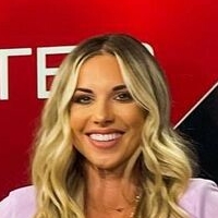Erin Dolan Çıplak
