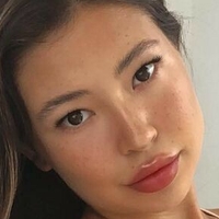 Esme Ariel Çıplak