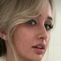 Essie Ann Bone Çıplak