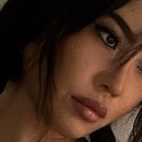 Esther Ng Çıplak