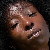 Eunice Olumide Çıplak