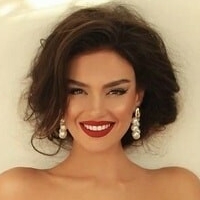 Eva Murati Çıplak