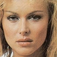 Evelyne Kraft Çıplak