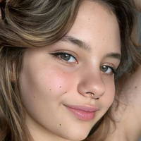 ExplicitElliie Çıplak