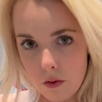 Feliz R. Nicole Çıplak