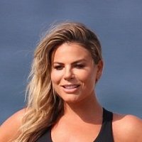 Fiona Falkiner Çıplak