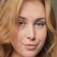 Fiona Sprouts Çıplak