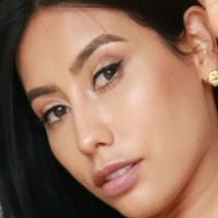 florabella Çıplak