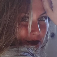 Florence Butschkau Çıplak
