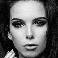 Francesca Fiore Çıplak