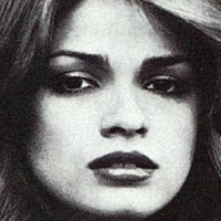 Gia Carangi Çıplak