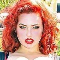 Gia Genevieve Çıplak