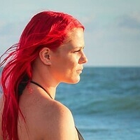 Gillian Robertson Çıplak